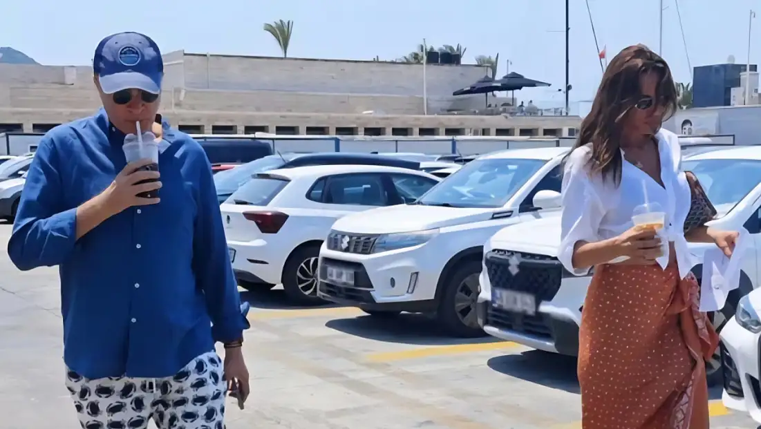 Güzide duran ile fikret orman bodrum tatilinde yunan adalarına açıldılar