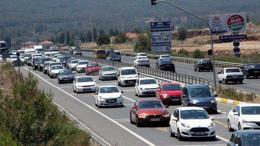 Muğla'da her 4 kişiden 1'inin otomobili var