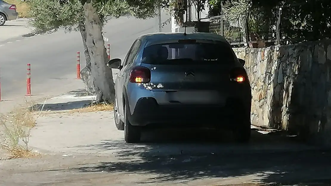 1 kişinin yaralandığı kaza güvenlik kameralarına yansıdı !