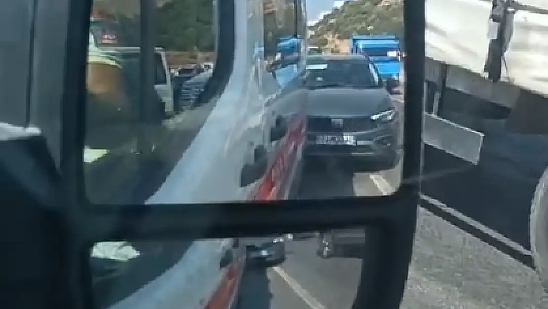 112 Ambulans Ekiplerini Uzun Süre Yolda Taciz Etti