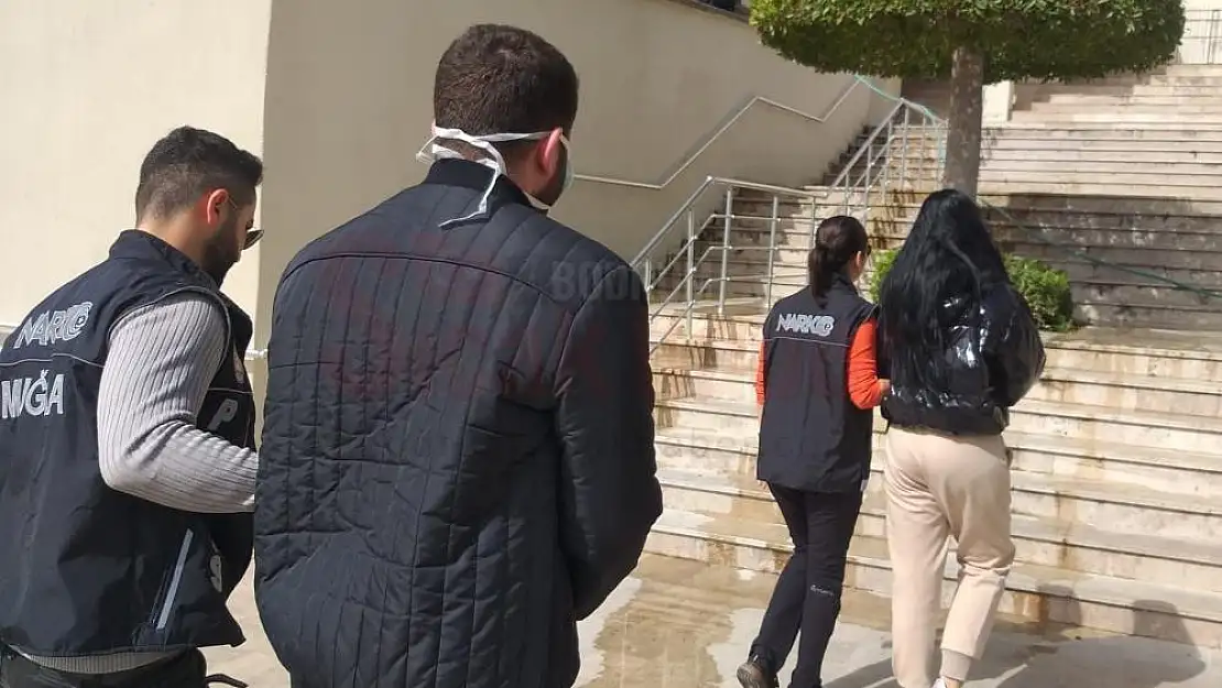 1,5 milyon TL'lik Uyuşturucu Madde Ele Geçirildi