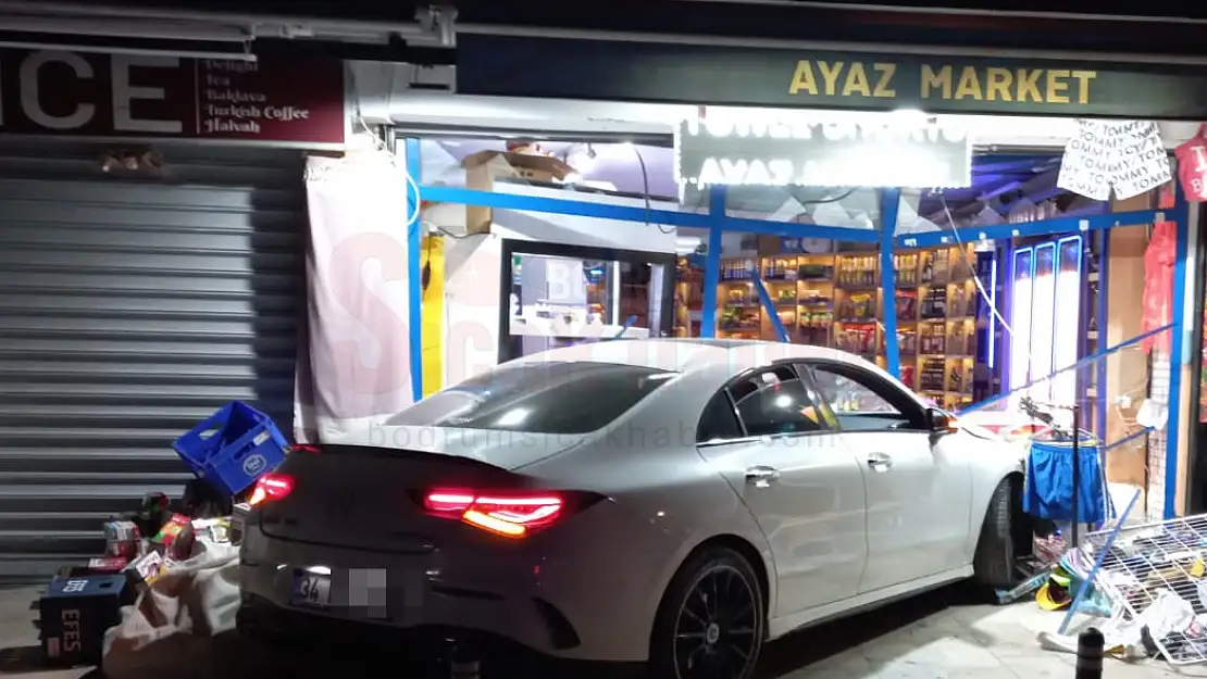 261 Promil Alkollü Sürücü Dükkanı Harabeye Çevirdi