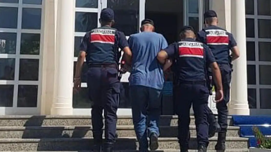 4 Ayrı Suçtan Aranıyordu, Yakalandı