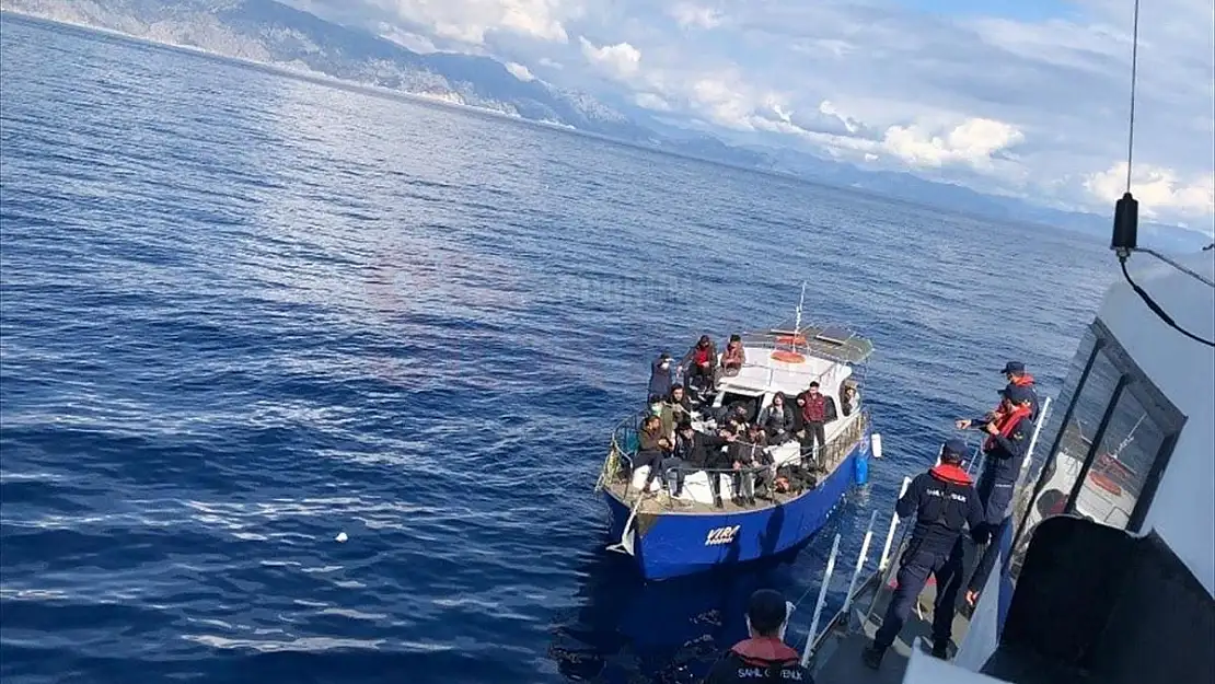 48 düzensiz göçmen kurtarıldı