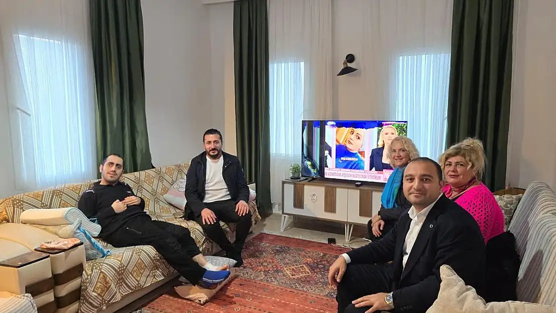 Ak Parti İlçe Başkanından Anlamlı Ziyaret