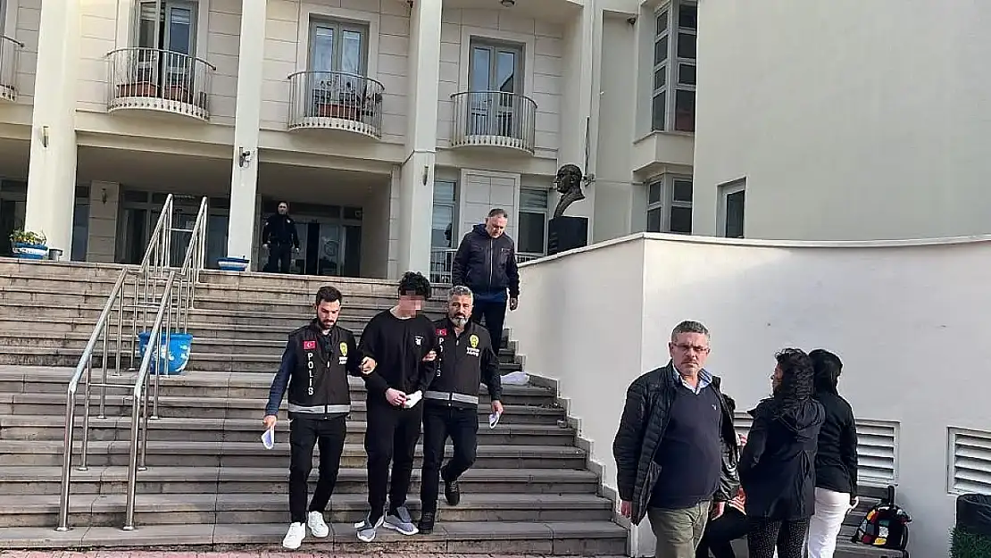 Annesini bıçaklayarak öldüren Doğukan D.'ye 24 yıl hapis cezası