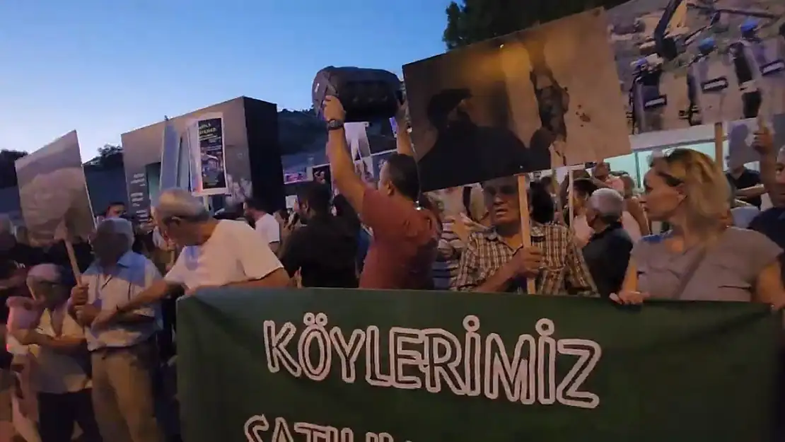 Antik Tiyatro'da Akbelen Protestosu