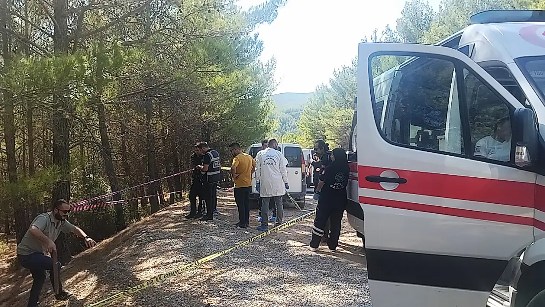 Araç içinde tüfekle vurulmuş halde bulundu !
