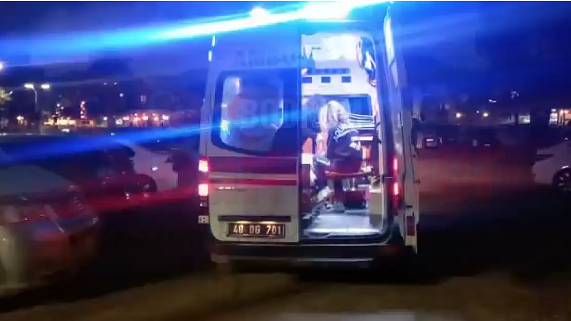 Arkadaşını Karnından Bıçakladı