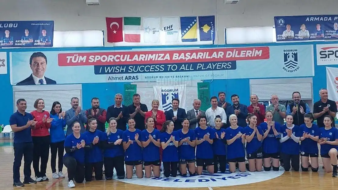 Armada Praxis Yalıkavak Spor'a Maç Öncesi Destek