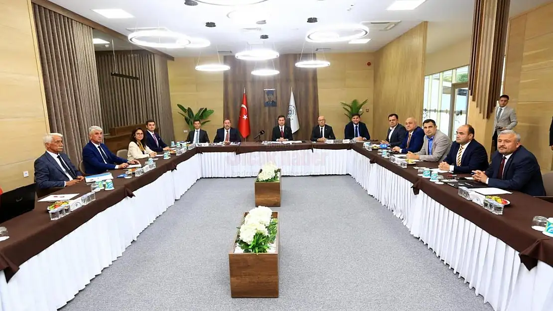 Başkan Aras, Kıyı Ege Belediyeler Birliği Başkanlığına Talip