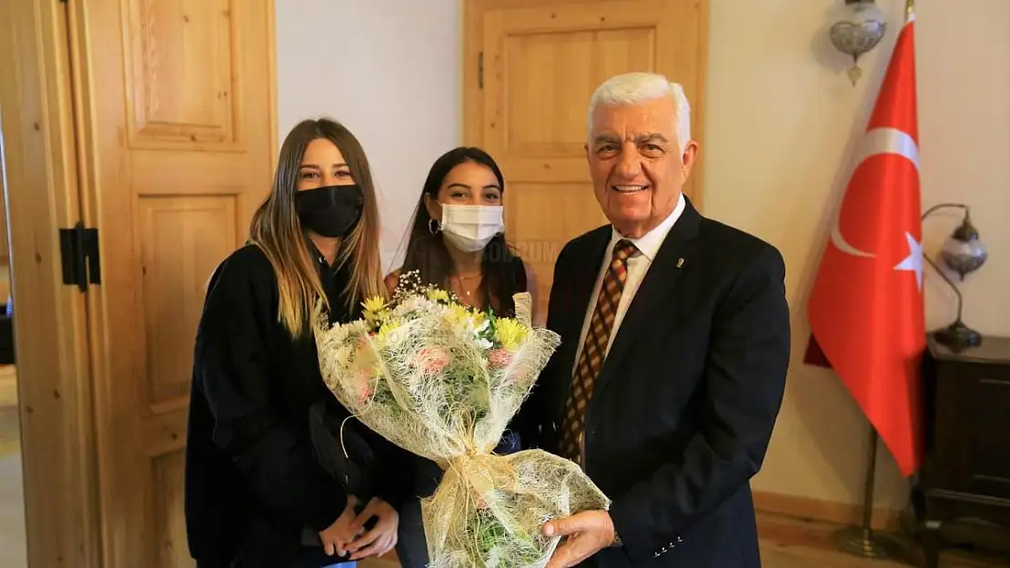 Başkan Gürün açıkladı 'Yangın Mağduru Öğrencilere Eğitim Desteği'
