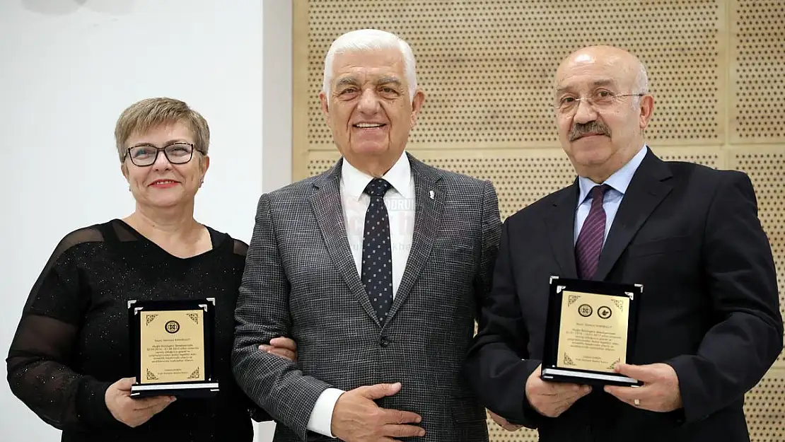 Başkan Gürün, Belediyeden Emekli İşçi ve Memurlarla Bir Araya Geldi