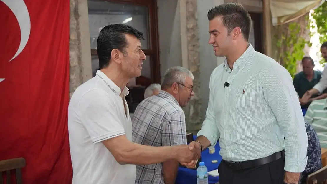 Başkan Mandalinci Bitez Sokaklarında Halkla Buluştu