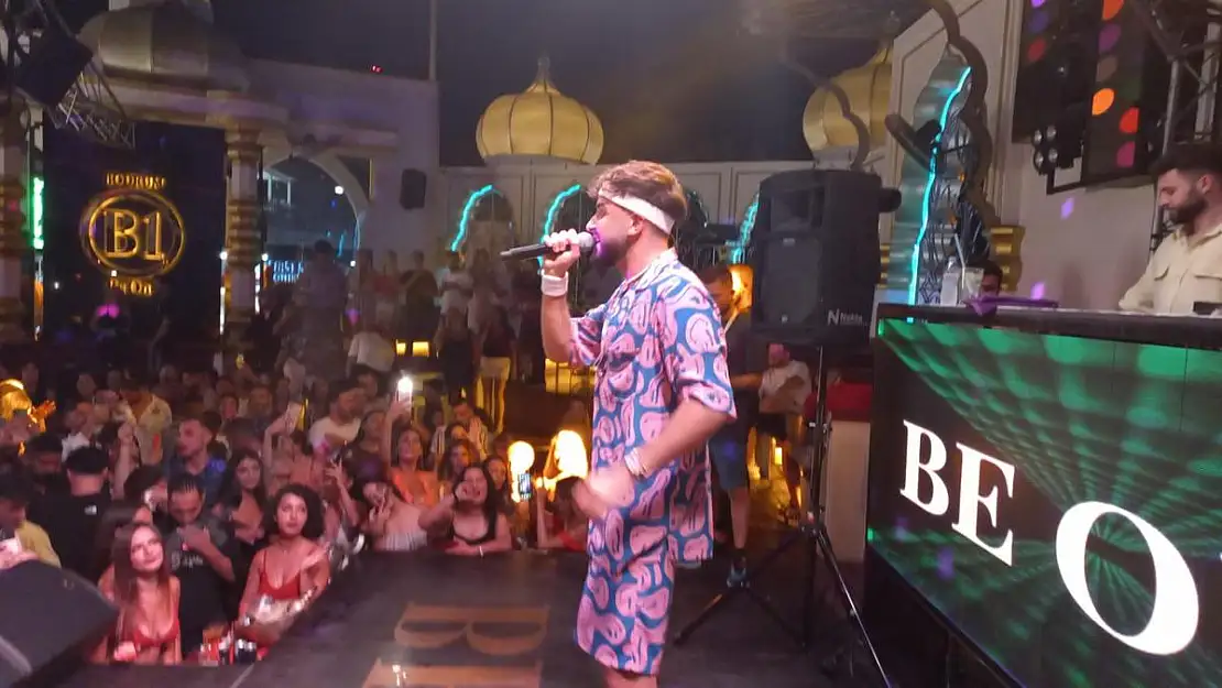 Be One (B1) Bodrum Club'ta Sefo Rüzgarı Esti