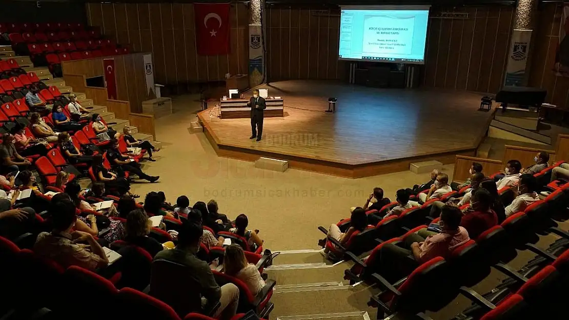 BELEDİYE PERSONELİNE HİZMET İÇİ EĞİTİM SEMİNERİ