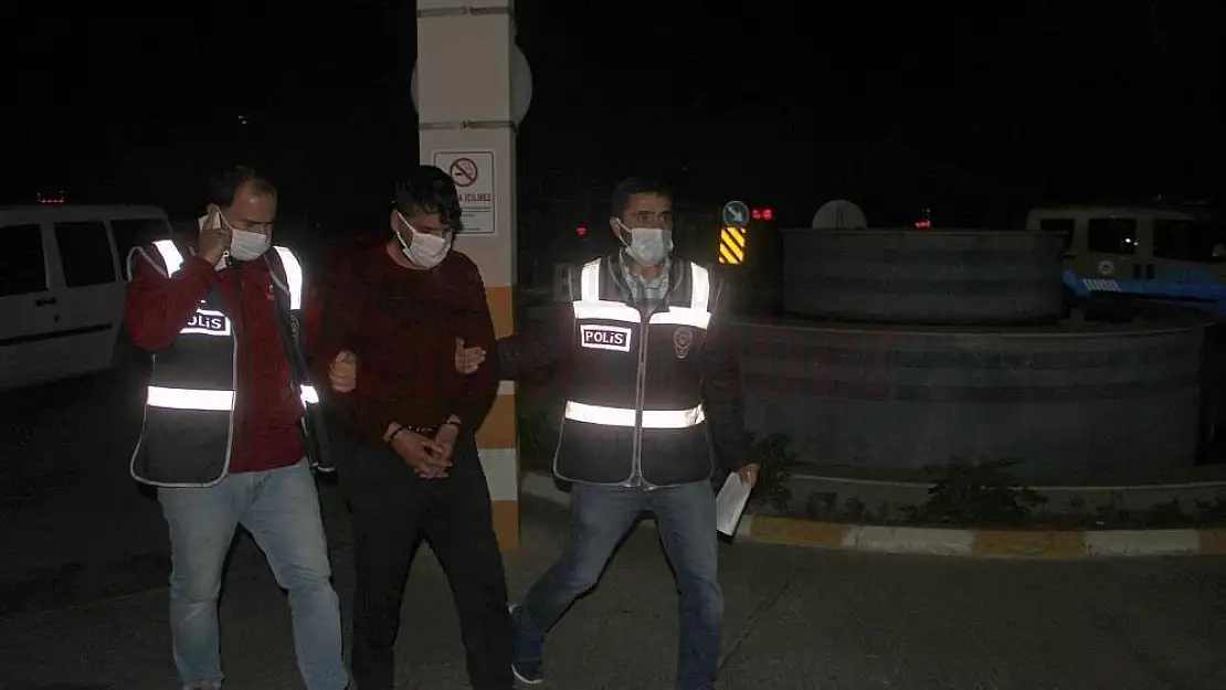 Birlikte Yaşadığı Kadını Öldüren Sanık, Olay Anını Anlattı