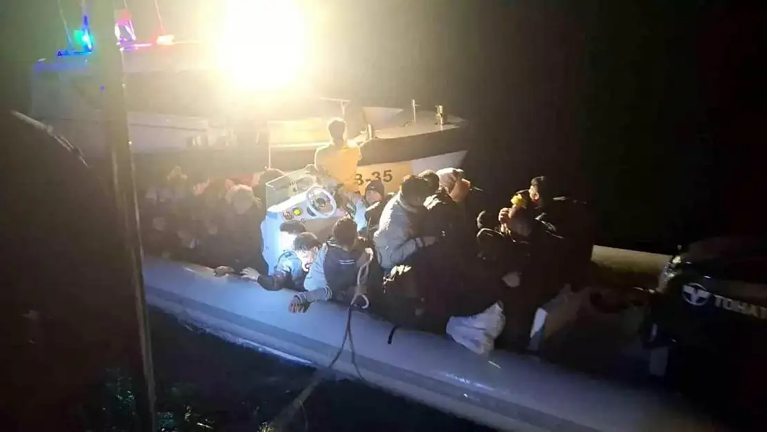 Bodrum Açıklarında Göçmen Operasyonu: 33 Kişi Kurtarıldı, 1 Şüpheli Gözaltında
