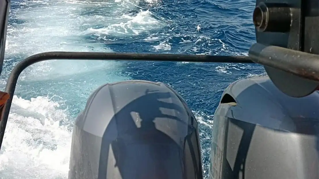 Bodrum Ada Boğazı Açıklarında Arıza Yapan Tekne KIYEM Ekiplerince Kurtarıldı