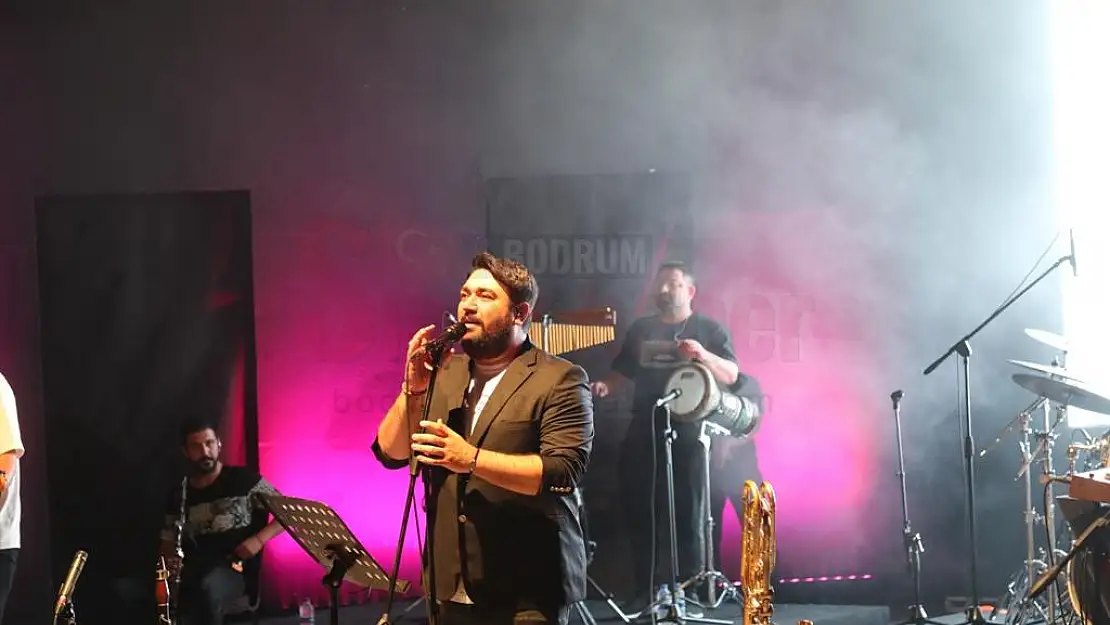 BODRUM BELEDİYESİ KALE KONSERLERİ 2. ETABI BAŞLADI