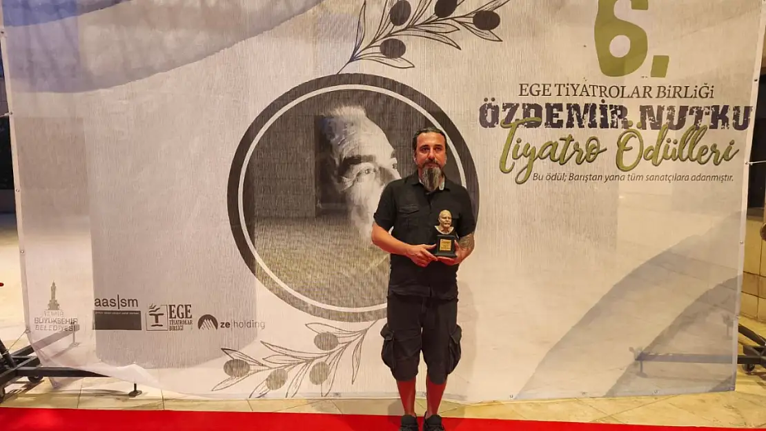 Bodrum Belediyesi Şehir Tiyatrosu'na 'Yılın En İyi Oyun Afiş Tasarımı' Ödülü