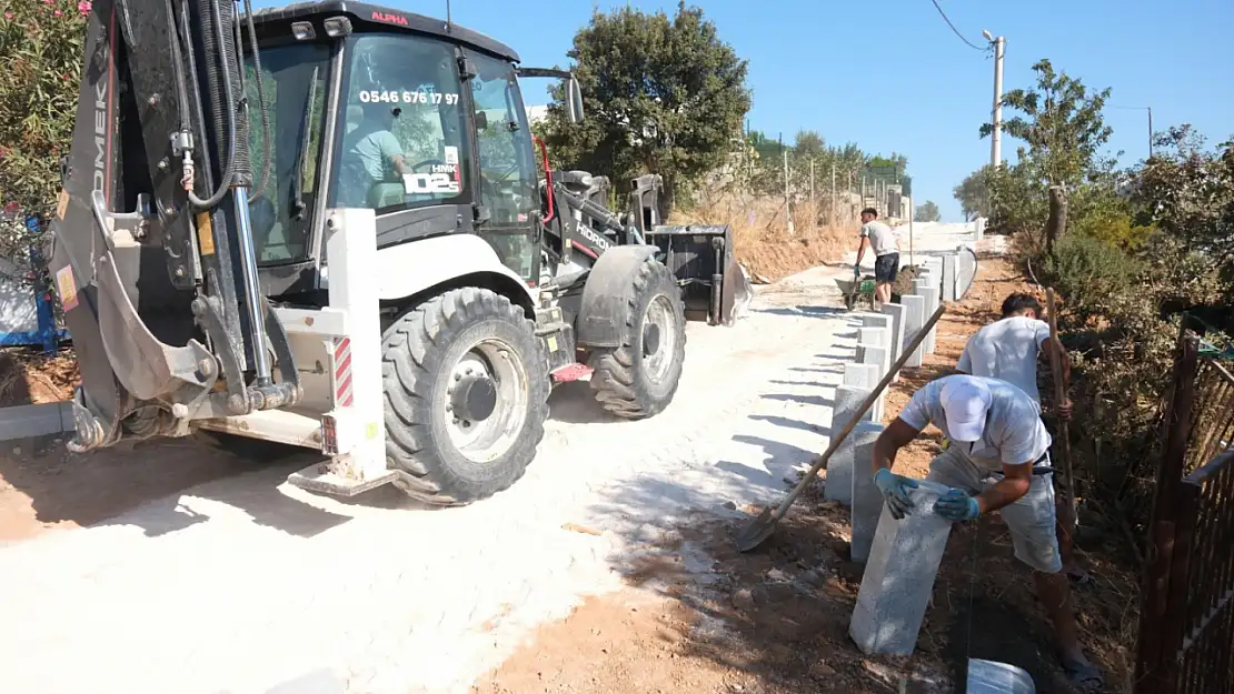 Bodrum belediyesi üstyapı çalışmalarını sürdürüyor