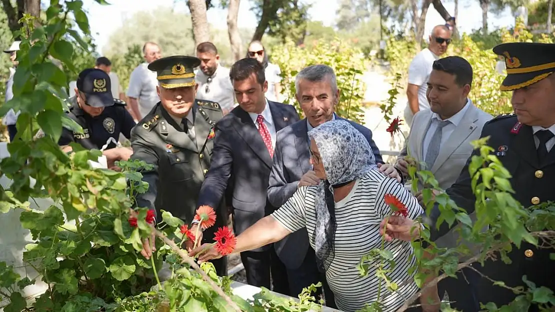 Bodrum'da 15 Temmuz anmasında duygusal anlar