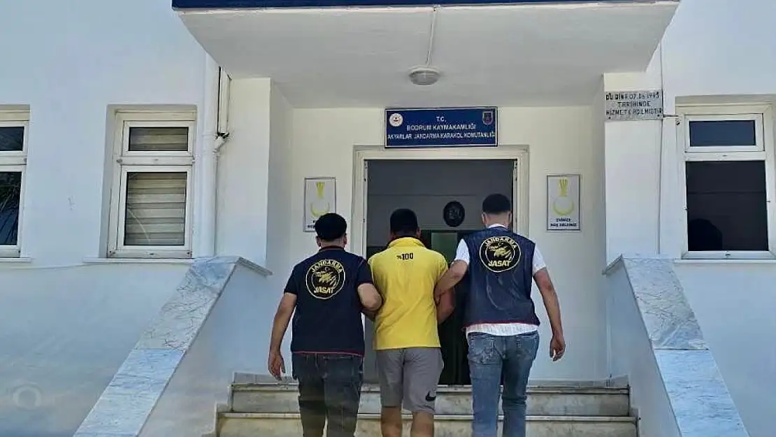 Bodrum'da JASAT operasyonu, firari hükümlü tutuklandı