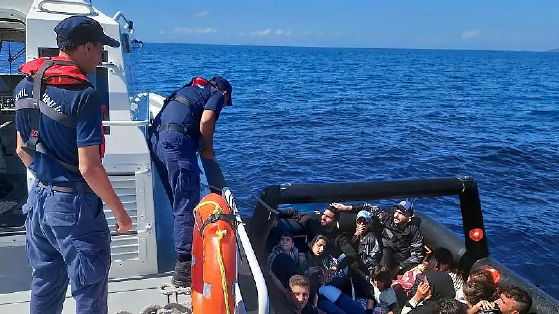 Bodrum'da 114 Düzensiz Göçmen Karaya Çıkarıldı: 3 Gözaltı