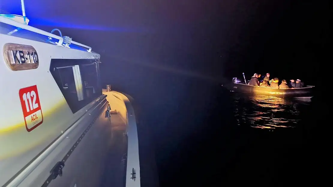 Bodrum'da 2'si Çocuk 9 Düzensiz Göçmen Kurtarıldı