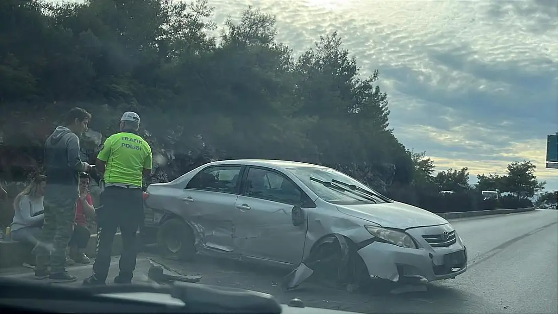 Bodrum'da 3 Ayrı Trafik Kazası: 3 Yaralı