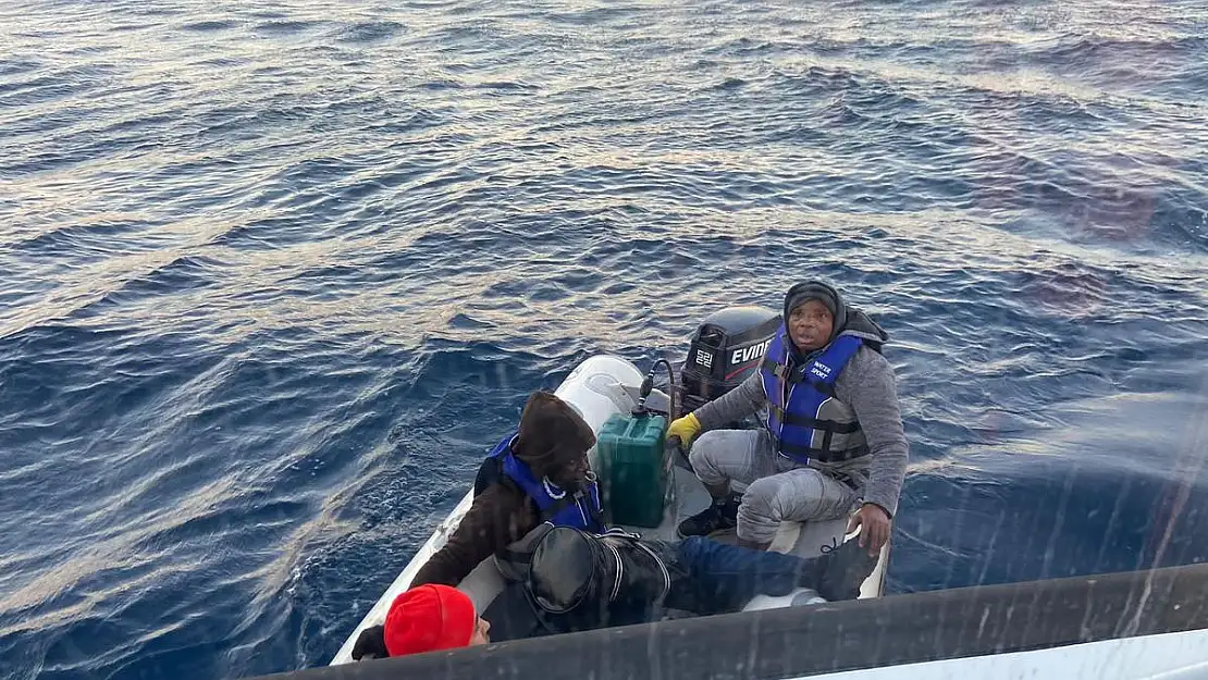 Bodrum'da 34 Düzensiz Göçmen Karaya Çıkarıldı