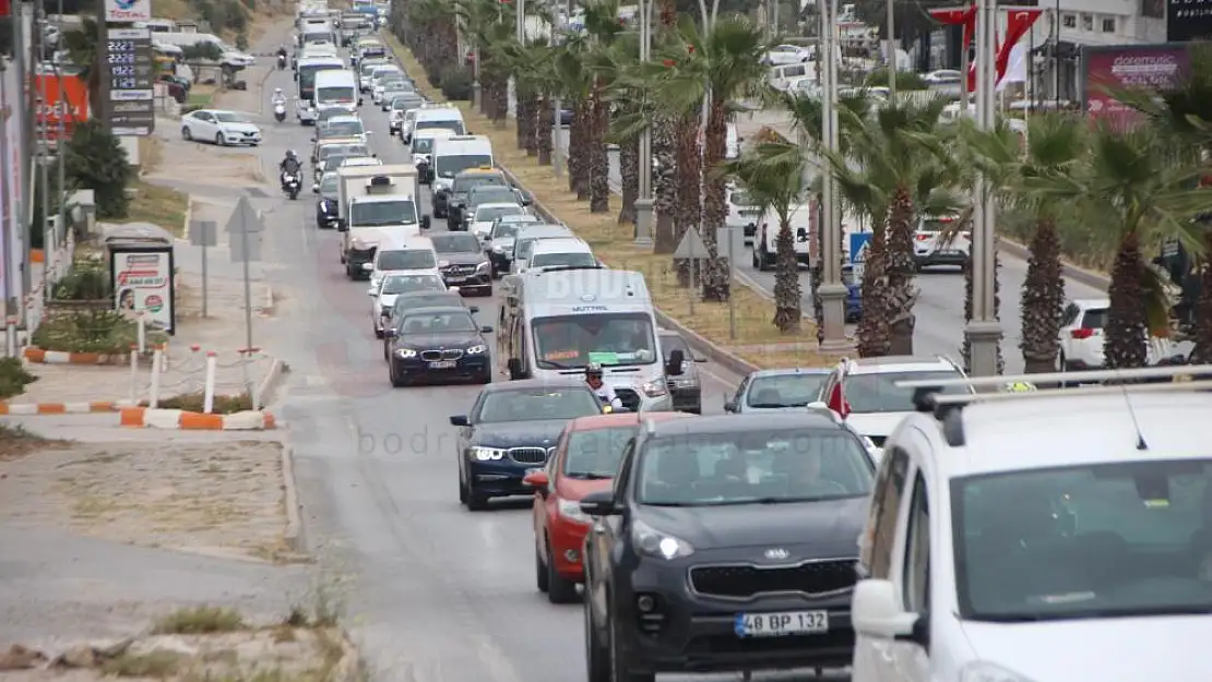 Bodrum'da Bayram Trafiği Başladı