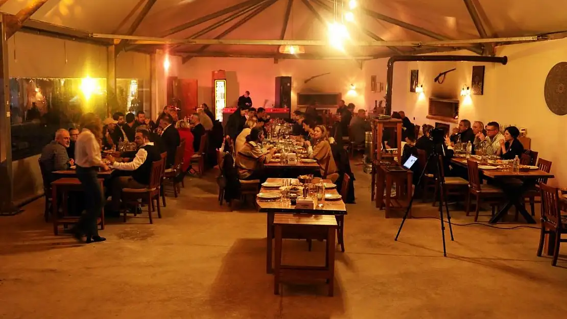 Bodrum'da Gazeteciler Bir Araya Geldi