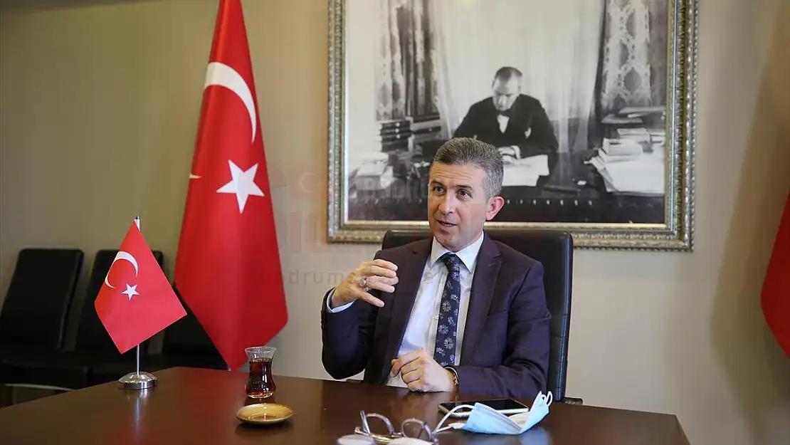Bodrum'da görevli gazetecilerden Bodrum Kaymakamı Bayar'a ziyaret