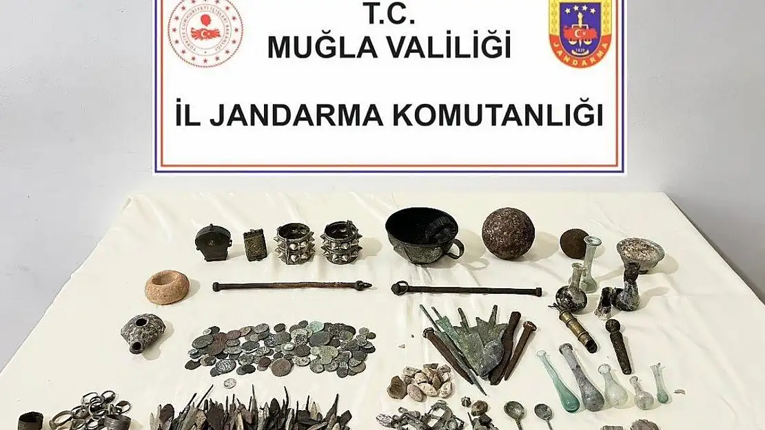 Bodrum'da Onlarca Tarihi Eser Ele Geçirildi