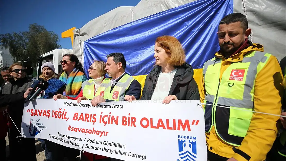 Bodrum'da Ukraynalılar İçin Toplanan Yardım Malzemeleri İstanbul'a Gönderildi