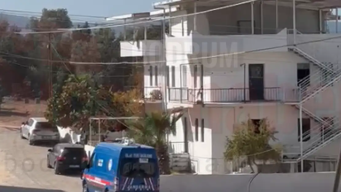 Bodrum'da Yeğeni Amcasını Makasla Ağır Yaraladı