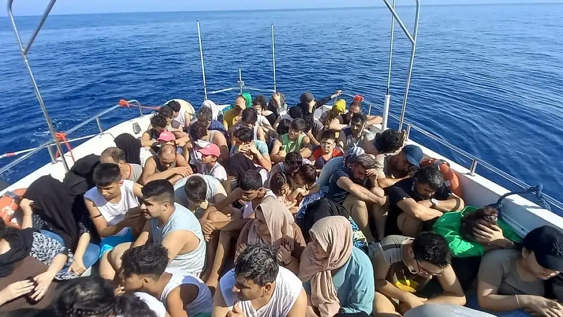 Bodrum'daki 2 Olayda 121 Göçmen Kurtarıldı