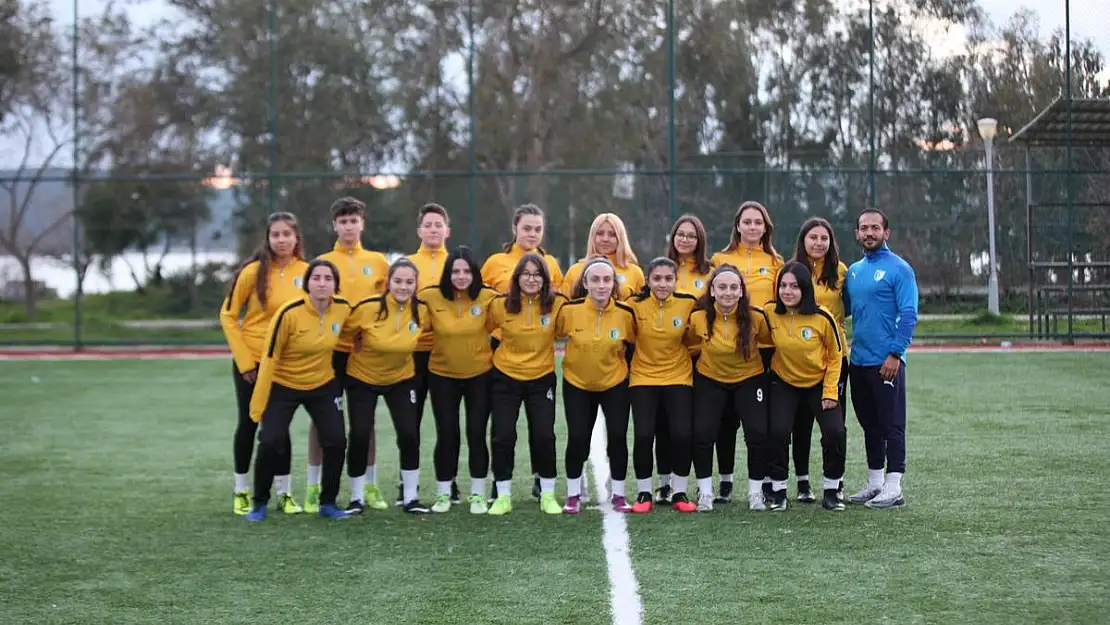 BODRUMSPOR KADIN FUTBOL TAKIMI 3. LİG'DE İLK MAÇINA HAZIRLANIYOR