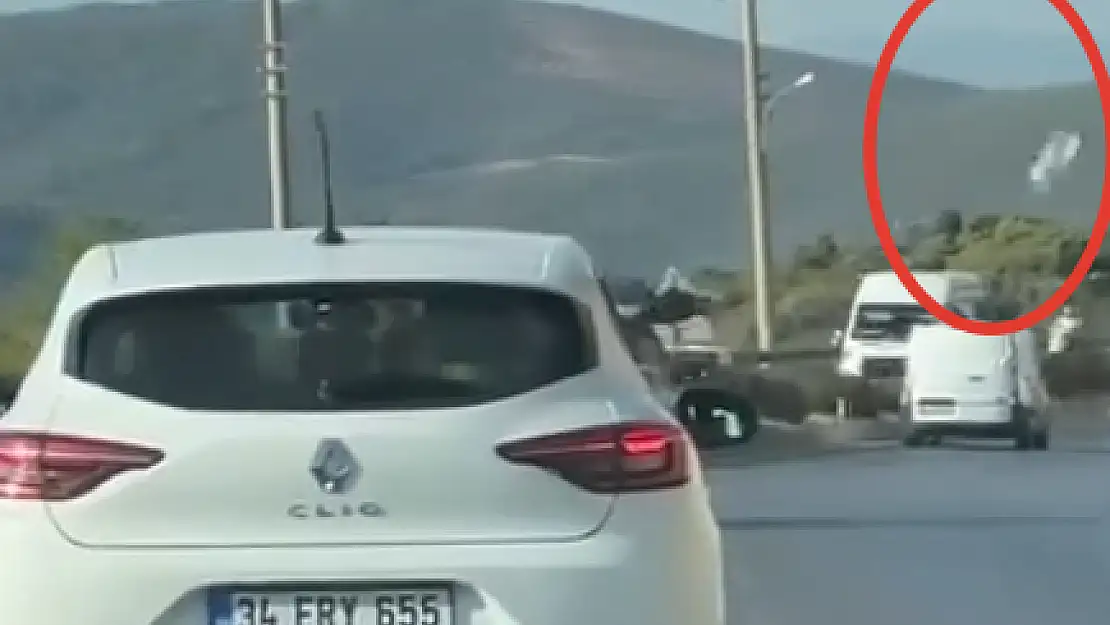 Bodrum'u Çöplük Gibi Kullanıp Gidiyorlar