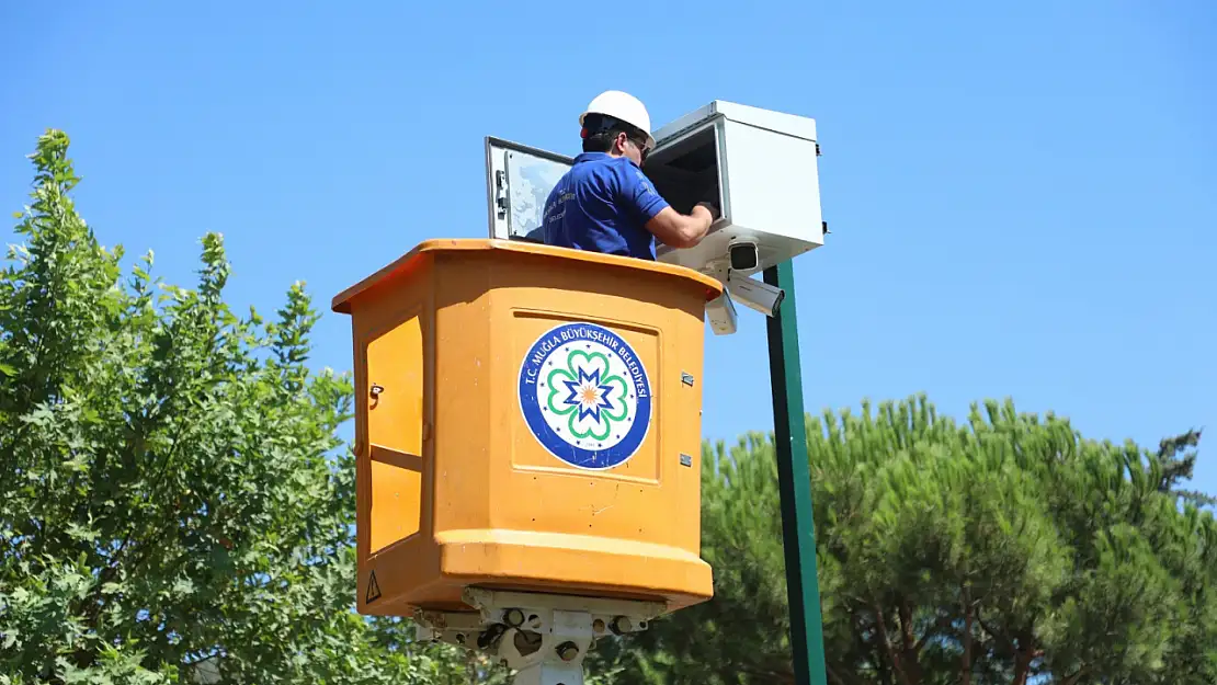 Büyükşehir'den parklara kameralı güvenlik ve ücretsiz Wi-Fi