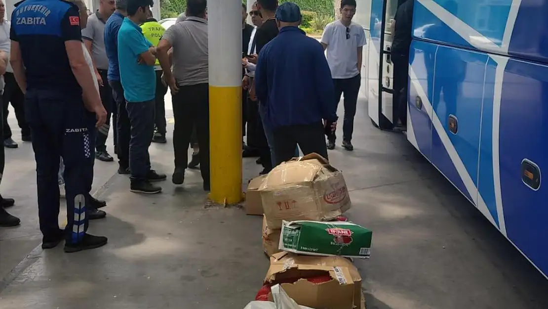 Büyükşehir Zabıta Ekipleri 176.5 kg Midyeye El Koydu
