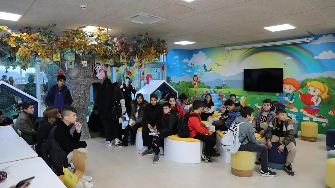 Büyükşehir'den Çocuklarla Edebiyat Dolu Bir Gün