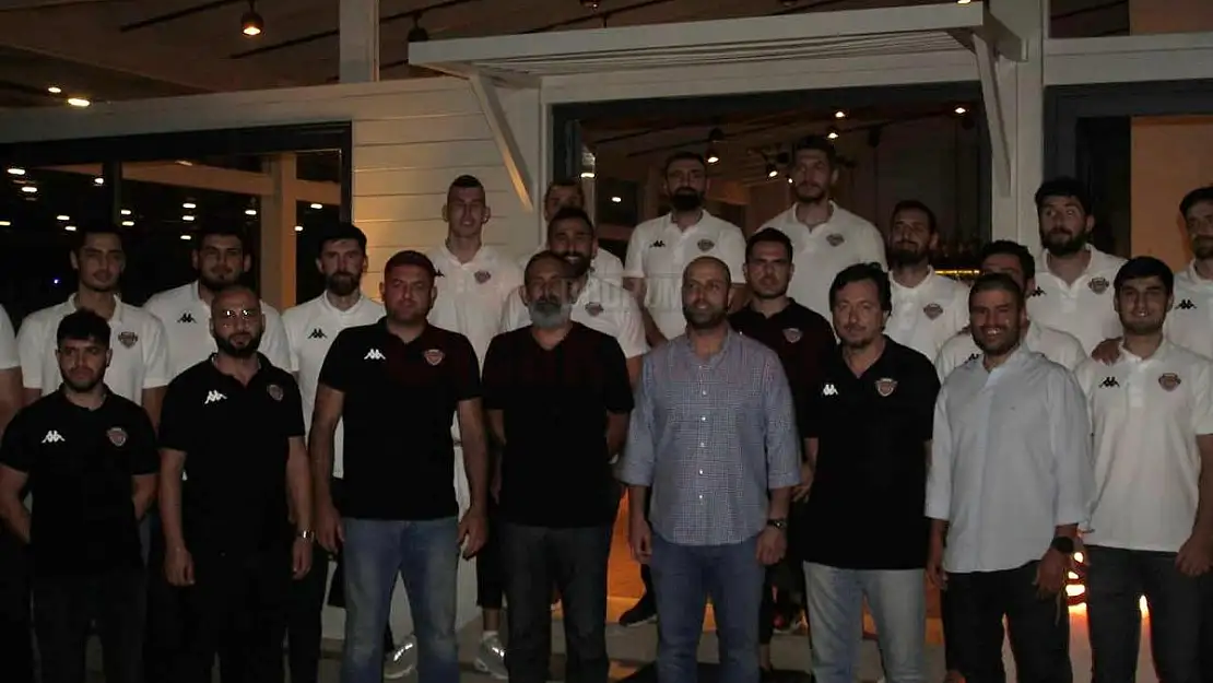 Çağdaş Bodrum Spor Kulübü Basketbol Maçı Öncesi Moral Yemeğinde Buluştu