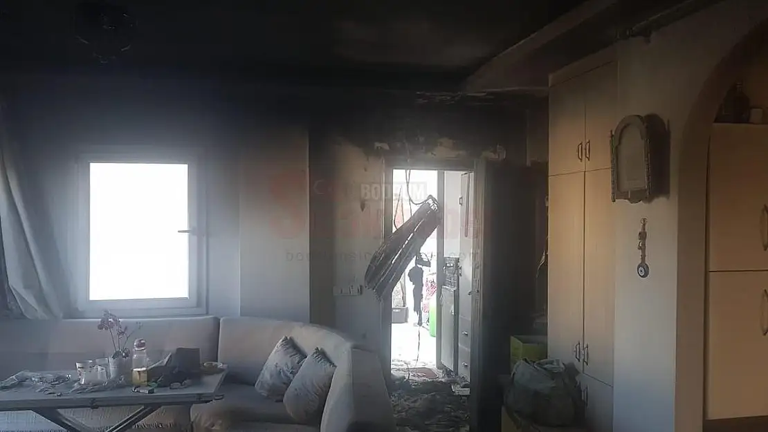 Çıkan Yangında Ev Sahibi Yaralandı