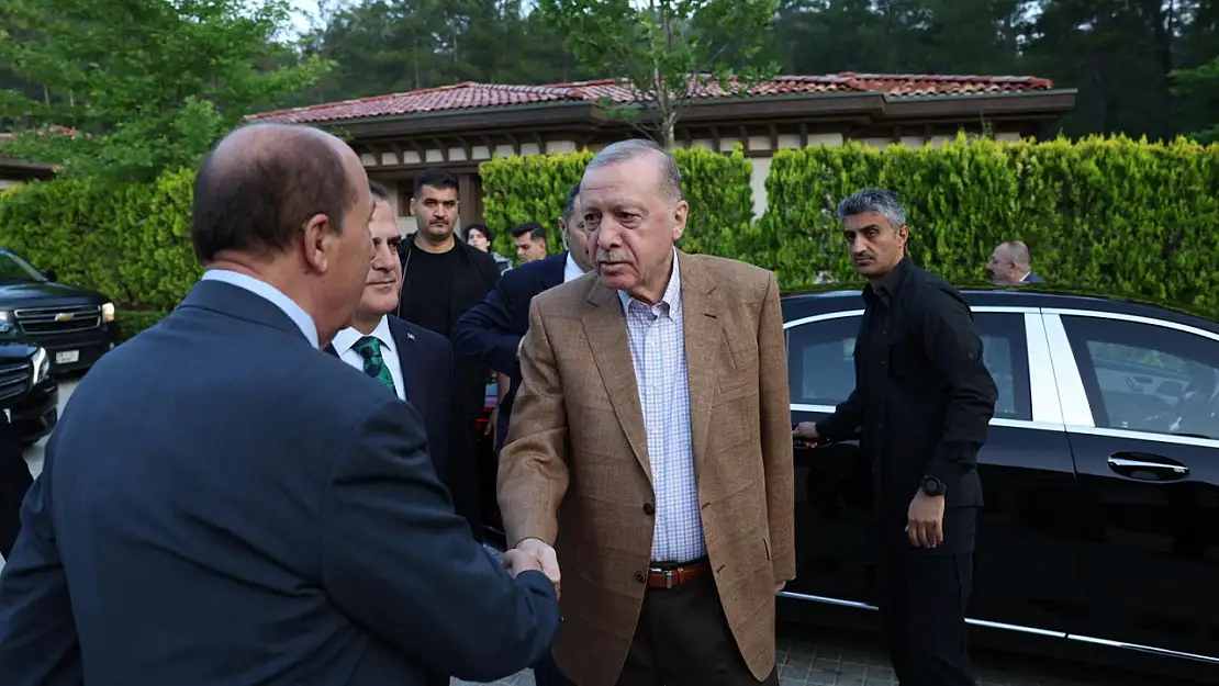 Cumhurbaşkanı Erdoğan, bayram namazını okluk millet camisi'nde kıldı
