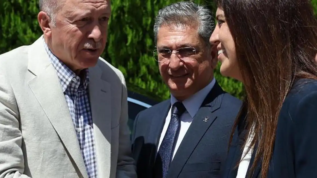 Cumhurbaşkanı Erdoğan Marmaris'te cuma namazını kıldı