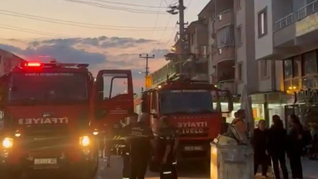Dairede çıkan yangın paniğe neden oldu