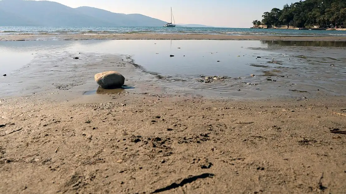 Deniz Suyu 10 Metre Çekildi